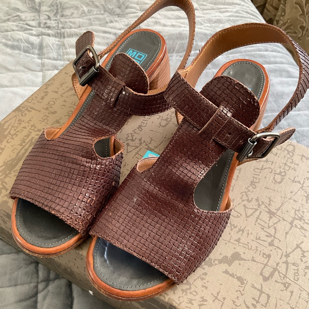 Leather Open-Toe Sandals